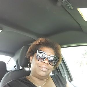 Meet your Posher, Diane